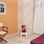 Agence Jf Immo - Climatisee Avec Piscine Privee Proche Des Plages Menage Inclus Wifi V0840 * Bessan