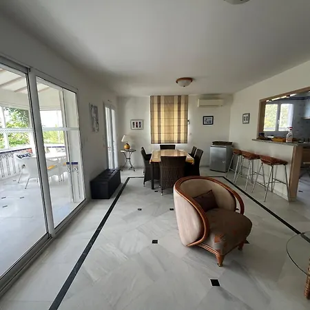 V0840 - Climatisée Avec Piscine Privée Proche Des Plages Ménage Inclus Wifi Villa
