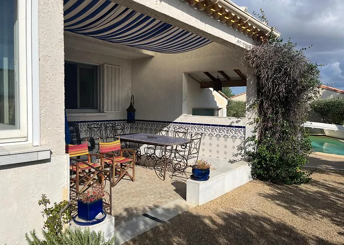 Agence Jf Immo - Villa Climatisee Avec Piscine Privee Proche Des Plages Menage Inclus Wifi V0840 Bessan
