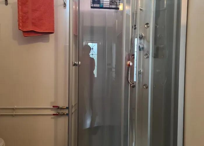 V0840 - Climatisee Avec Piscine Privee Proche Des Plages Menage Inclus Wifi Bessan